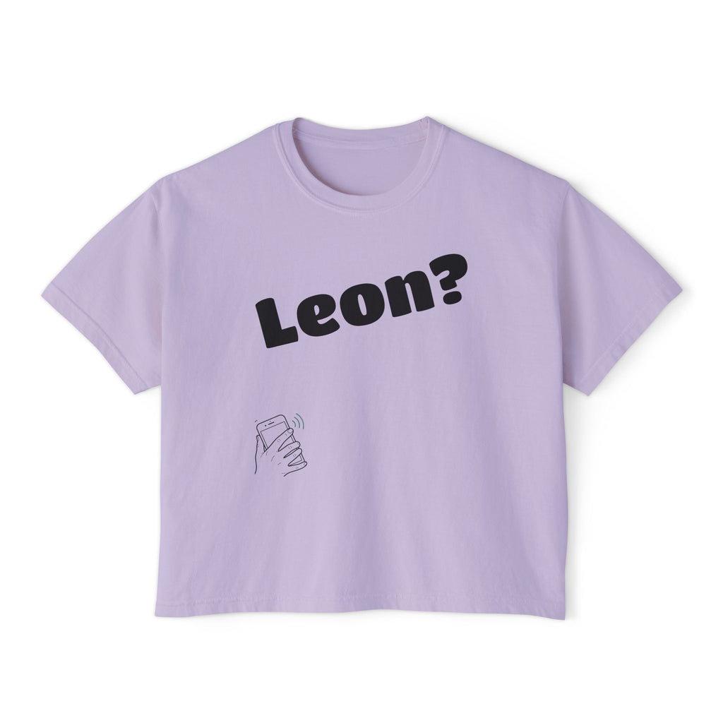 Leon? Bubble Text Crop Tee | Boxy Tee