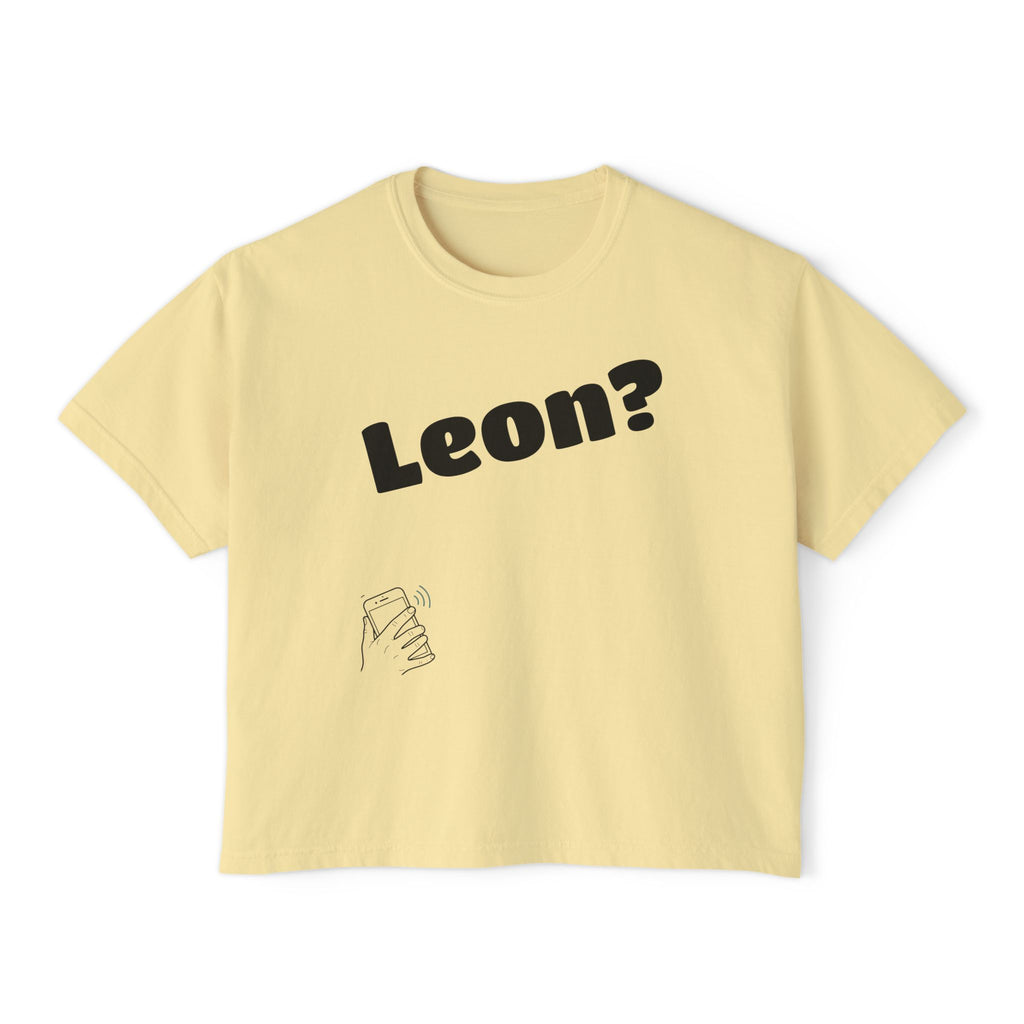 Leon? Bubble Text Crop Tee | Boxy Tee