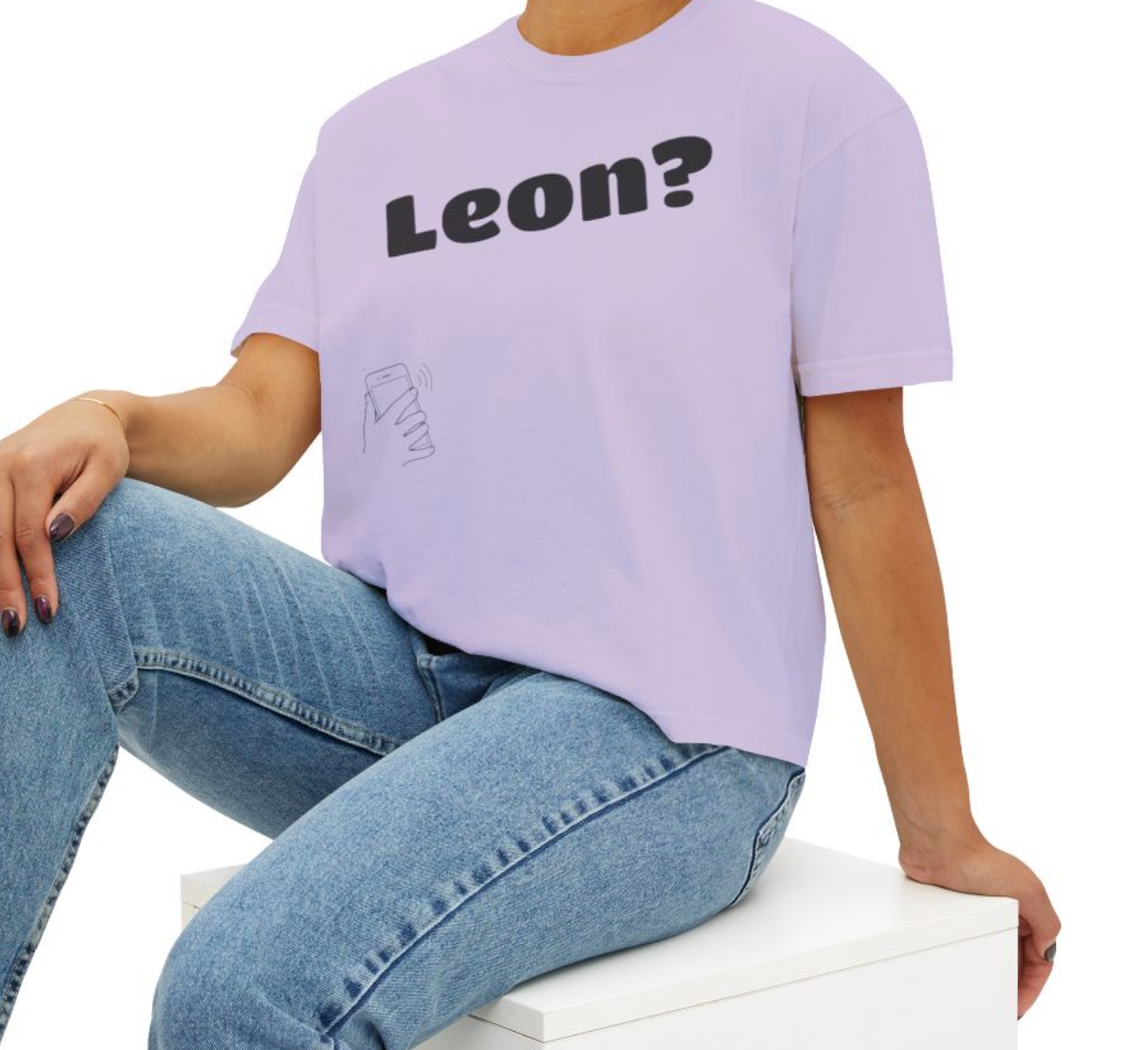 Leon? Bubble Text Crop Tee | Boxy Tee