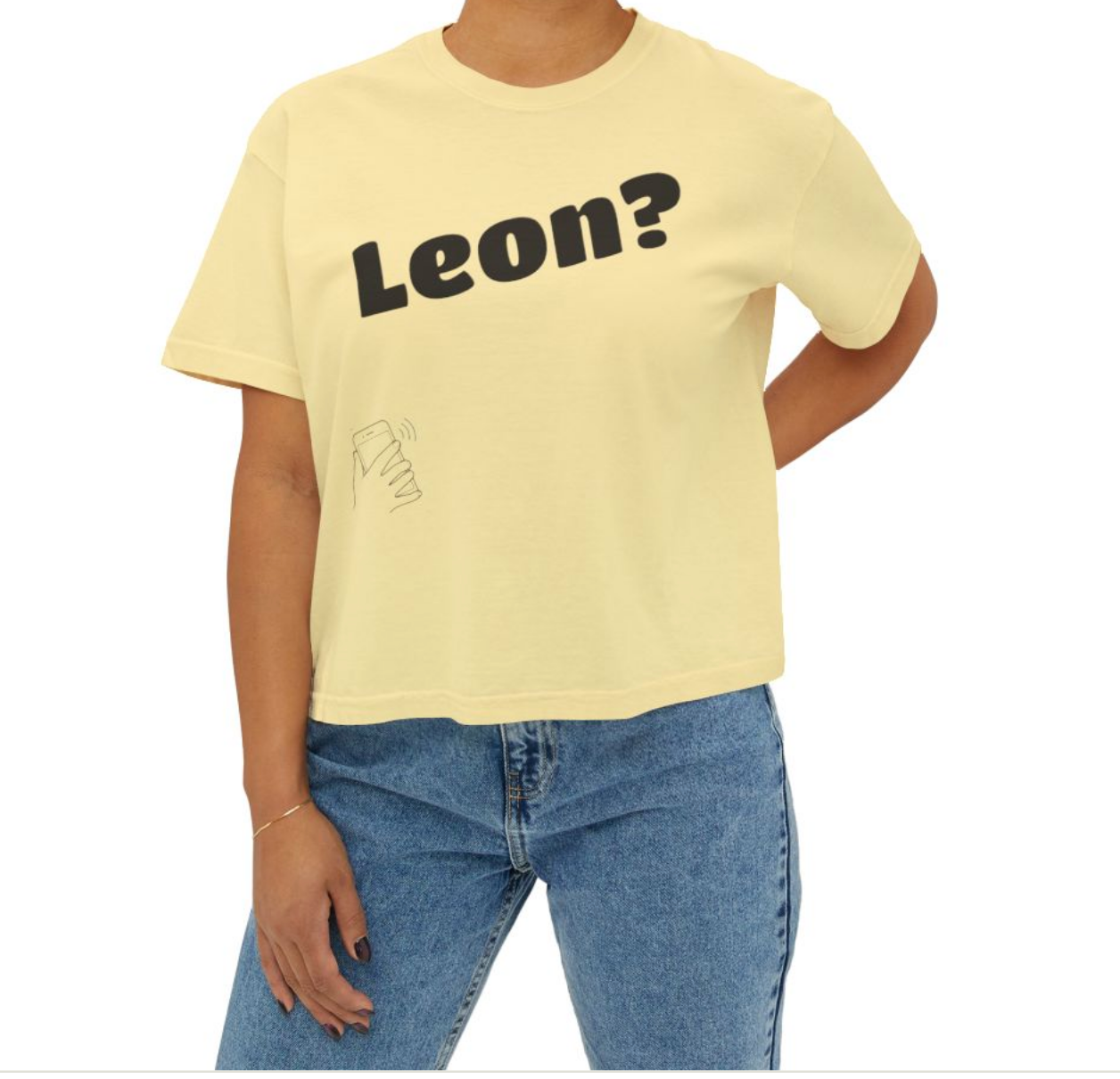Leon? Bubble Text Crop Tee | Boxy Tee